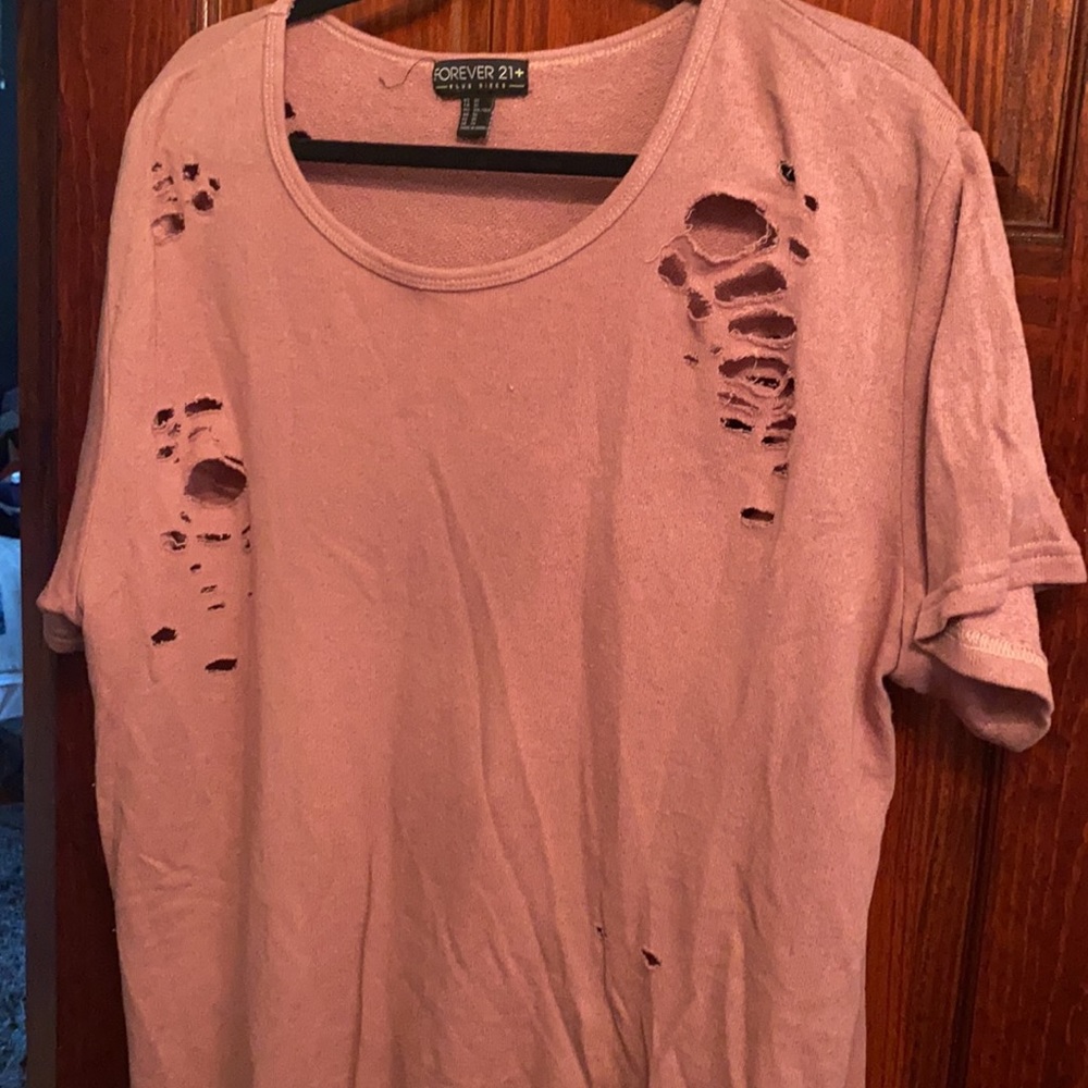 Forever 21 plus size distressed T-shirt dress - Picture 3 of 6